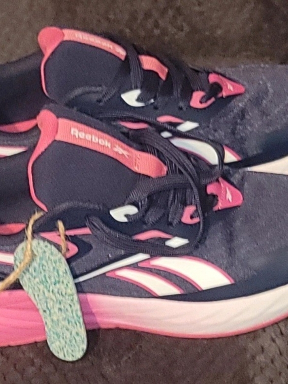 Reebok Verse Women's Black and Pink Running Shoes FFC0096069 Size 11 Brand New